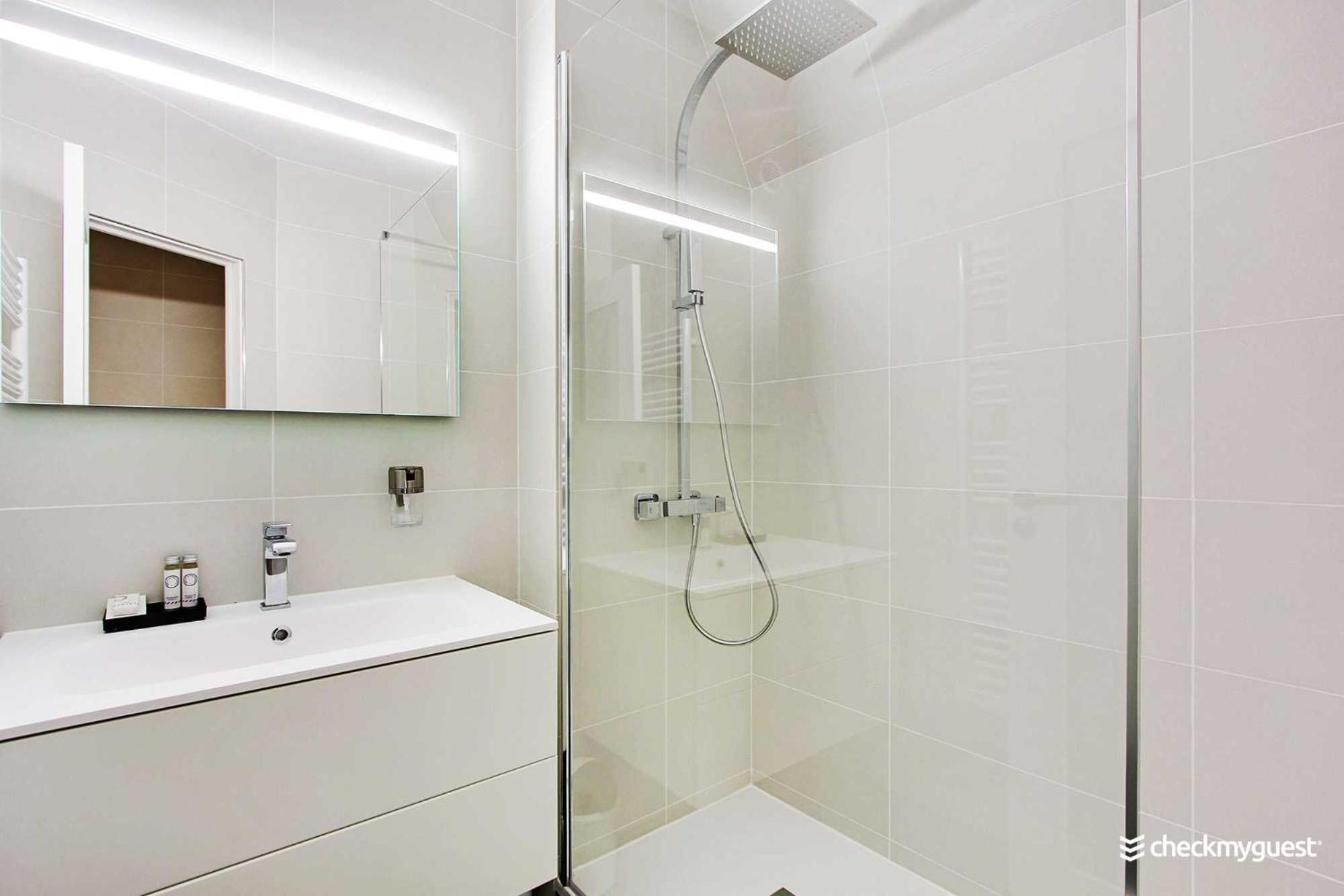 Authentic Apartment - 2Br-6P - Le Marais Paris Exteriör bild
